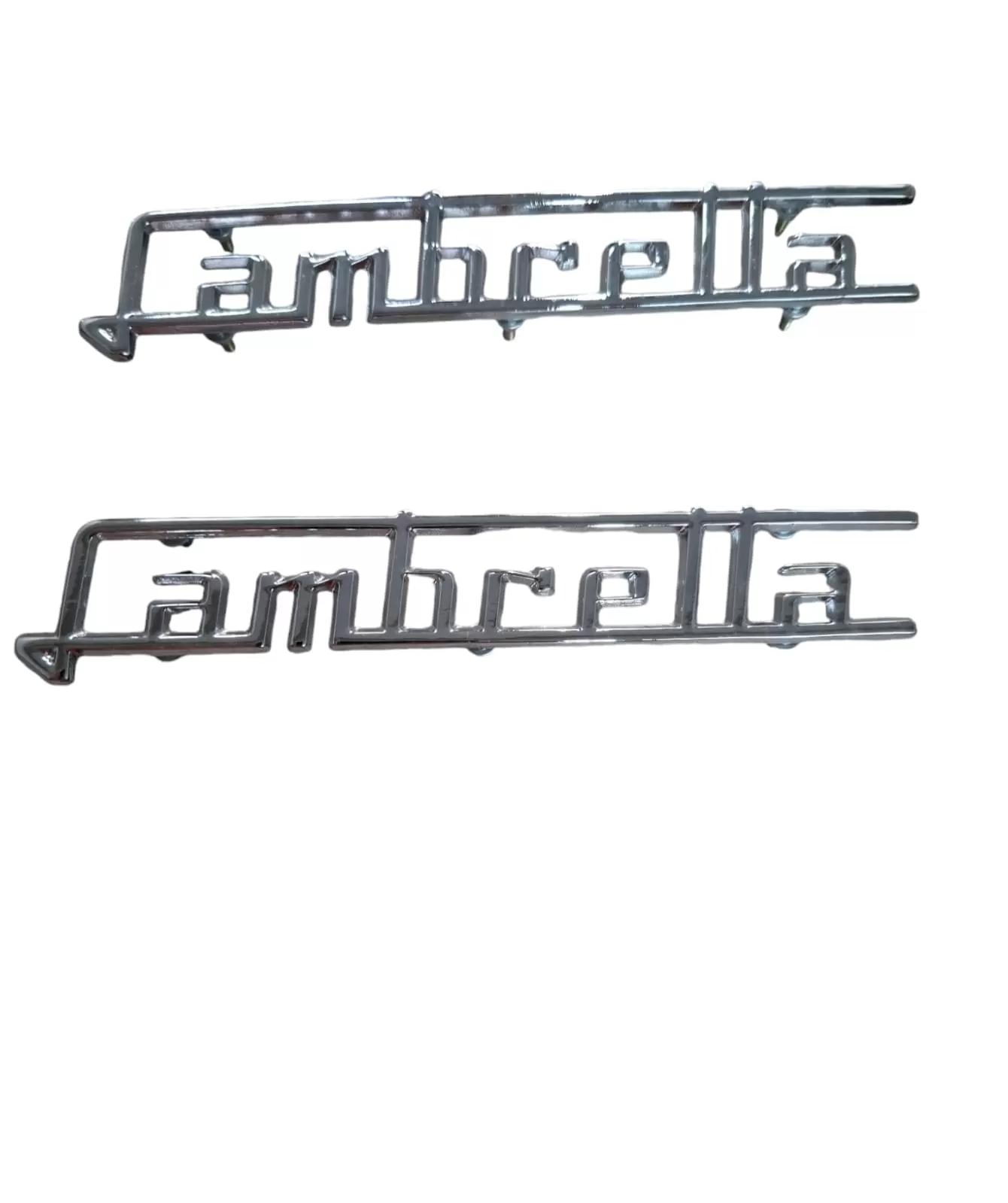 Par de emblemas das tampas laterais